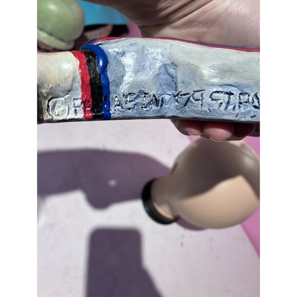 Vintage 1979 Handcrafted Ceramic Baseball Player Wall Plaque - Picture 7 of 11